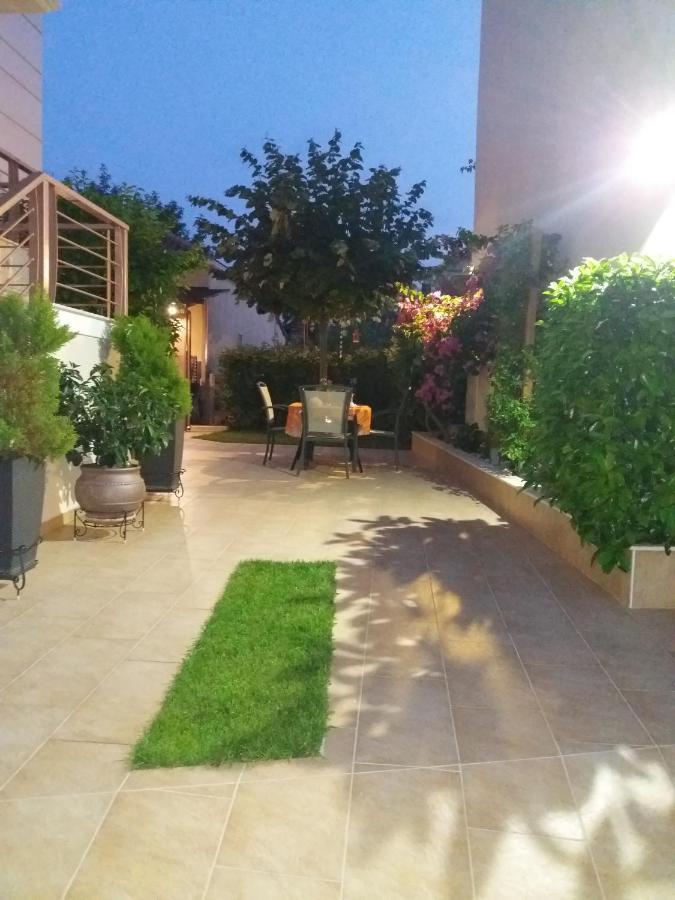 דירות סיבוטה Casa Loutsiano מראה חיצוני תמונה