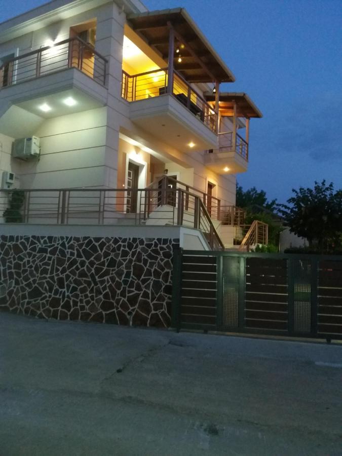 דירות סיבוטה Casa Loutsiano מראה חיצוני תמונה